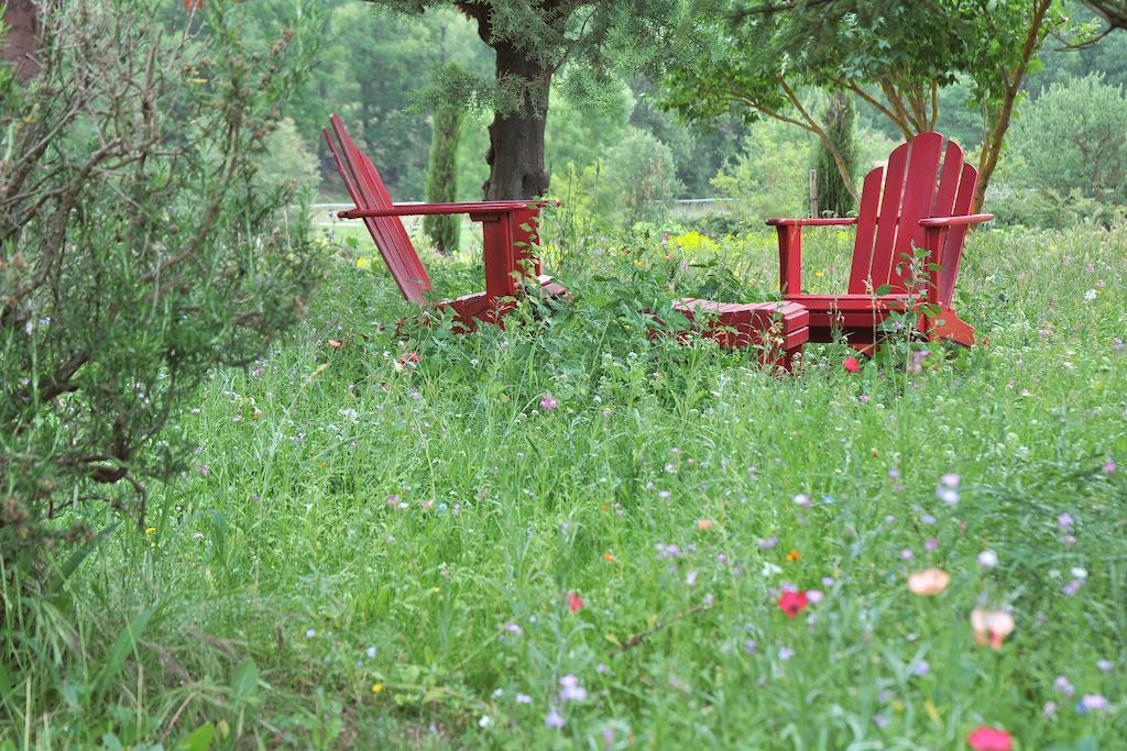 Une Campagne En Provence Bras Zewnętrze zdjęcie