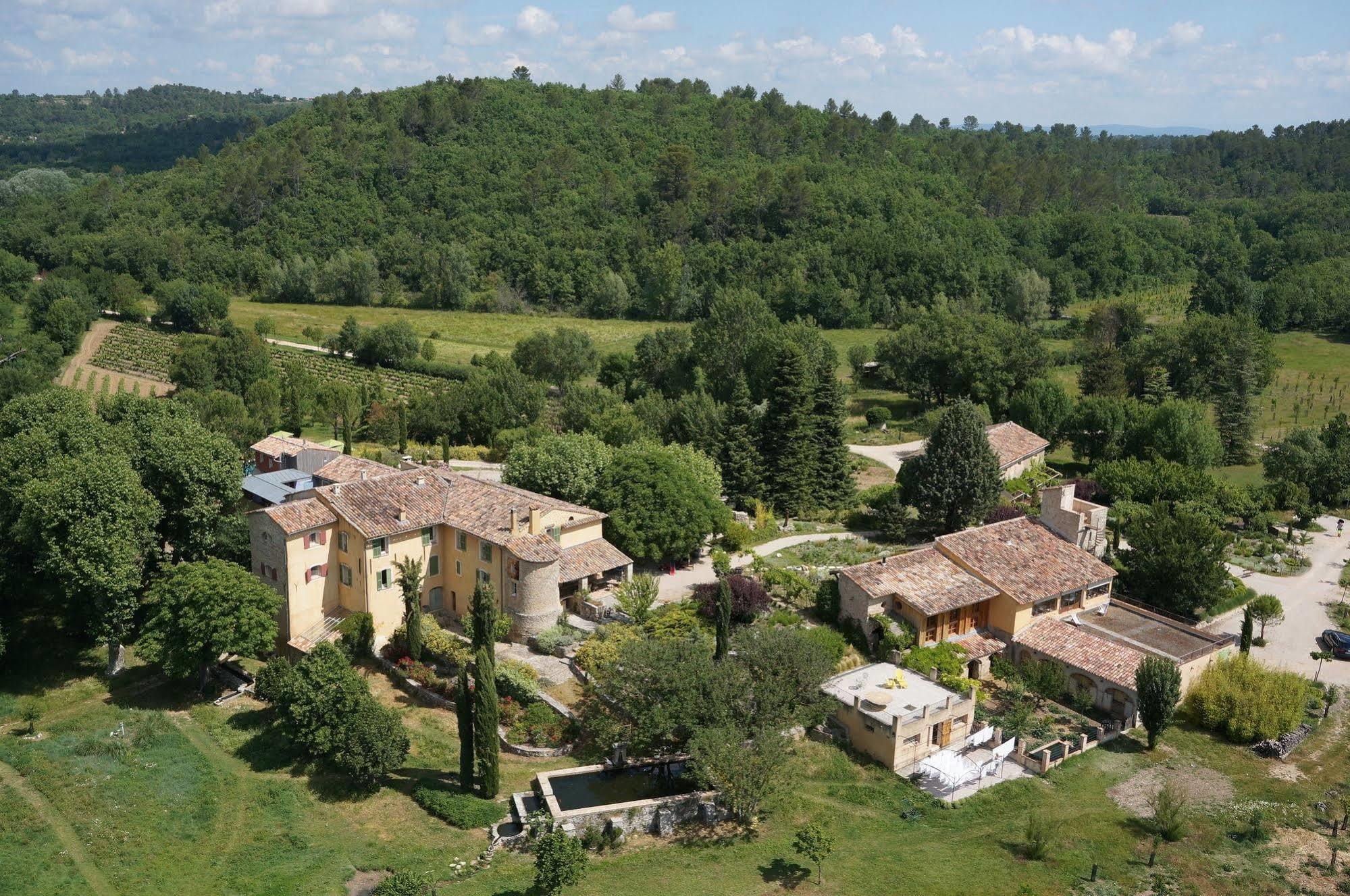 Une Campagne En Provence Bras Zewnętrze zdjęcie