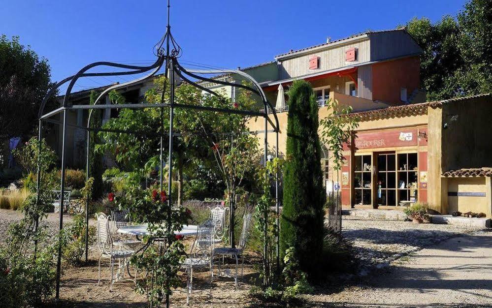 Une Campagne En Provence Bras Zewnętrze zdjęcie